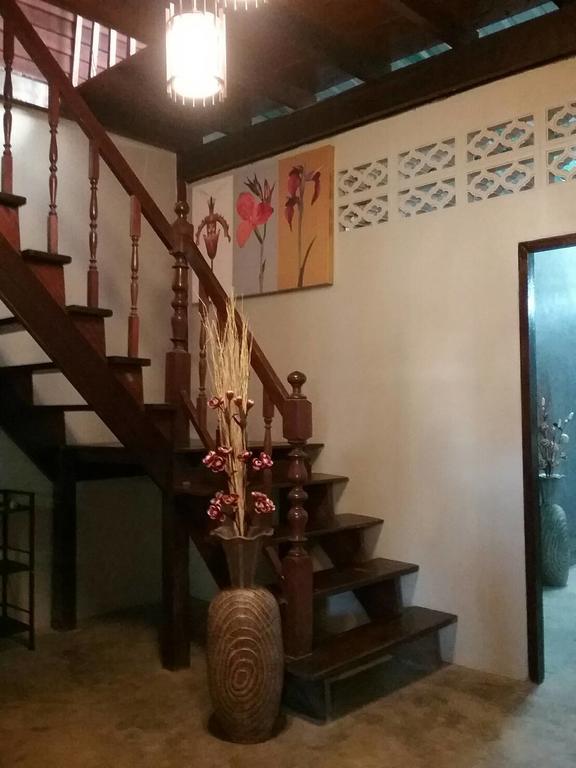 Sawang Guesthouse Ban Sawang Yai Exteriör bild