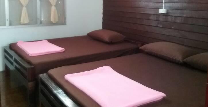 Sawang Guesthouse Ban Sawang Yai Exteriör bild