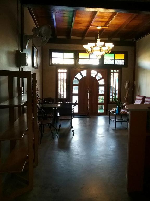 Sawang Guesthouse Ban Sawang Yai Exteriör bild