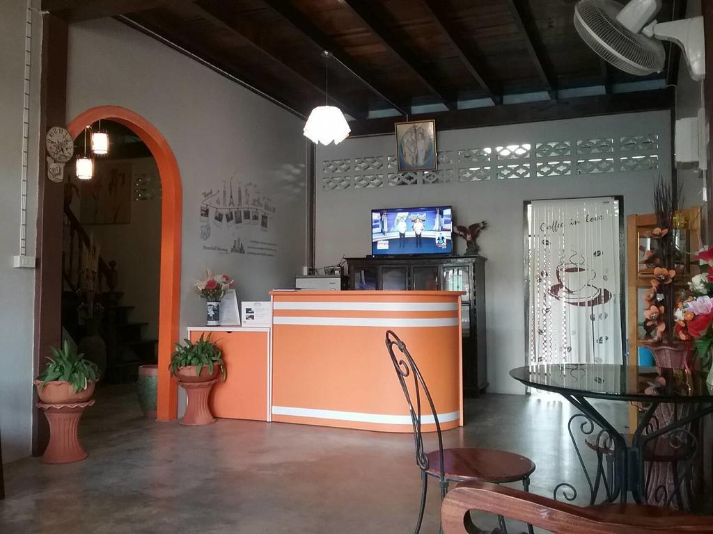 Sawang Guesthouse Ban Sawang Yai Exteriör bild