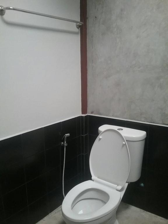 Sawang Guesthouse Ban Sawang Yai Exteriör bild