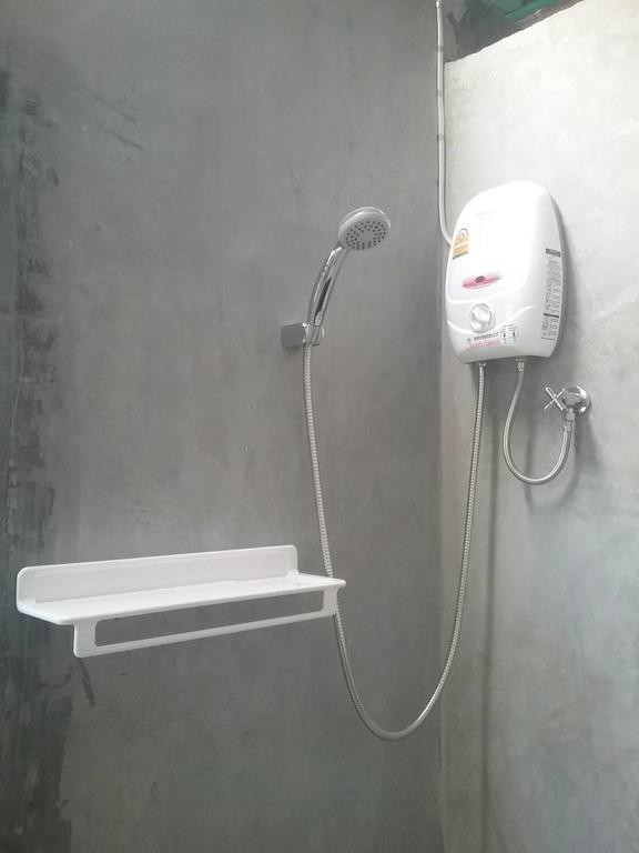 Sawang Guesthouse Ban Sawang Yai Exteriör bild
